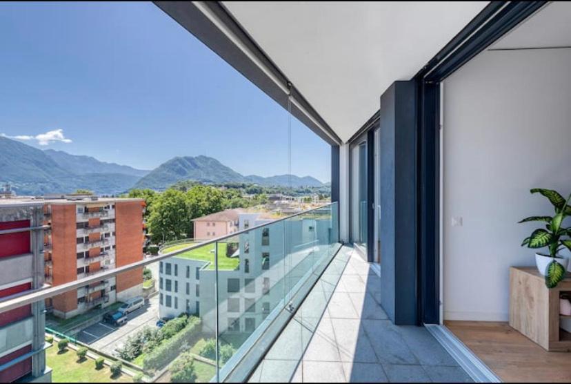 5 Rent Apartments Lugano Station Exterior foto